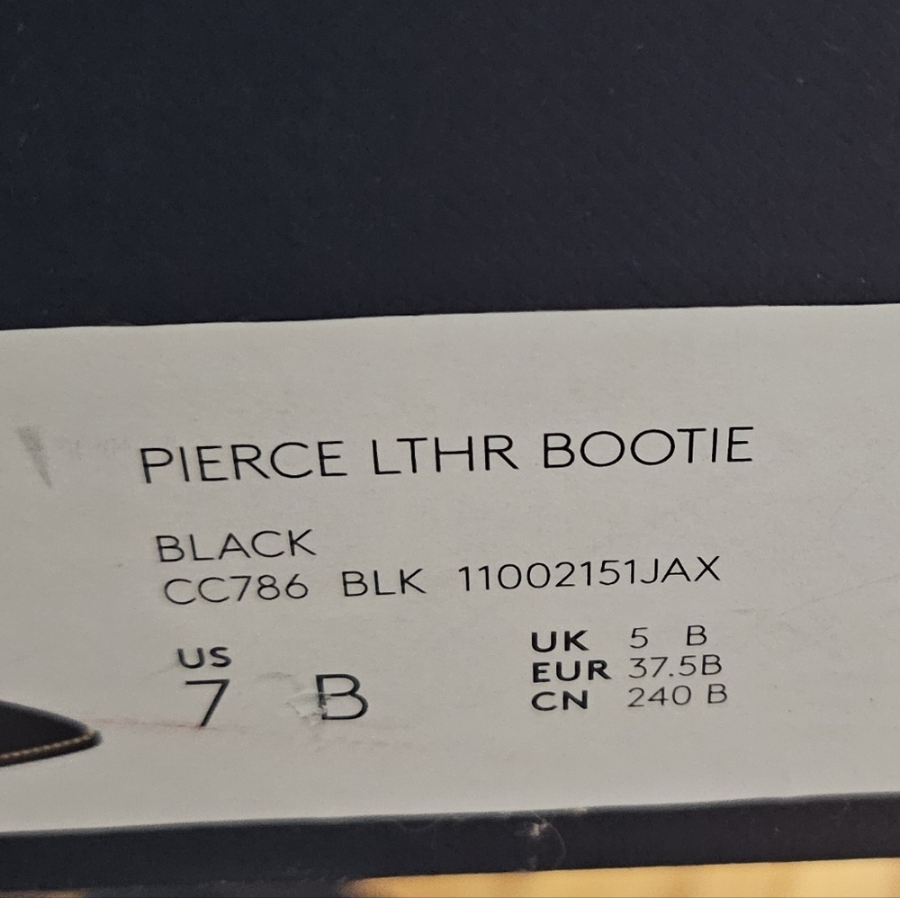 Coach Boots - Picture 4 of 4
